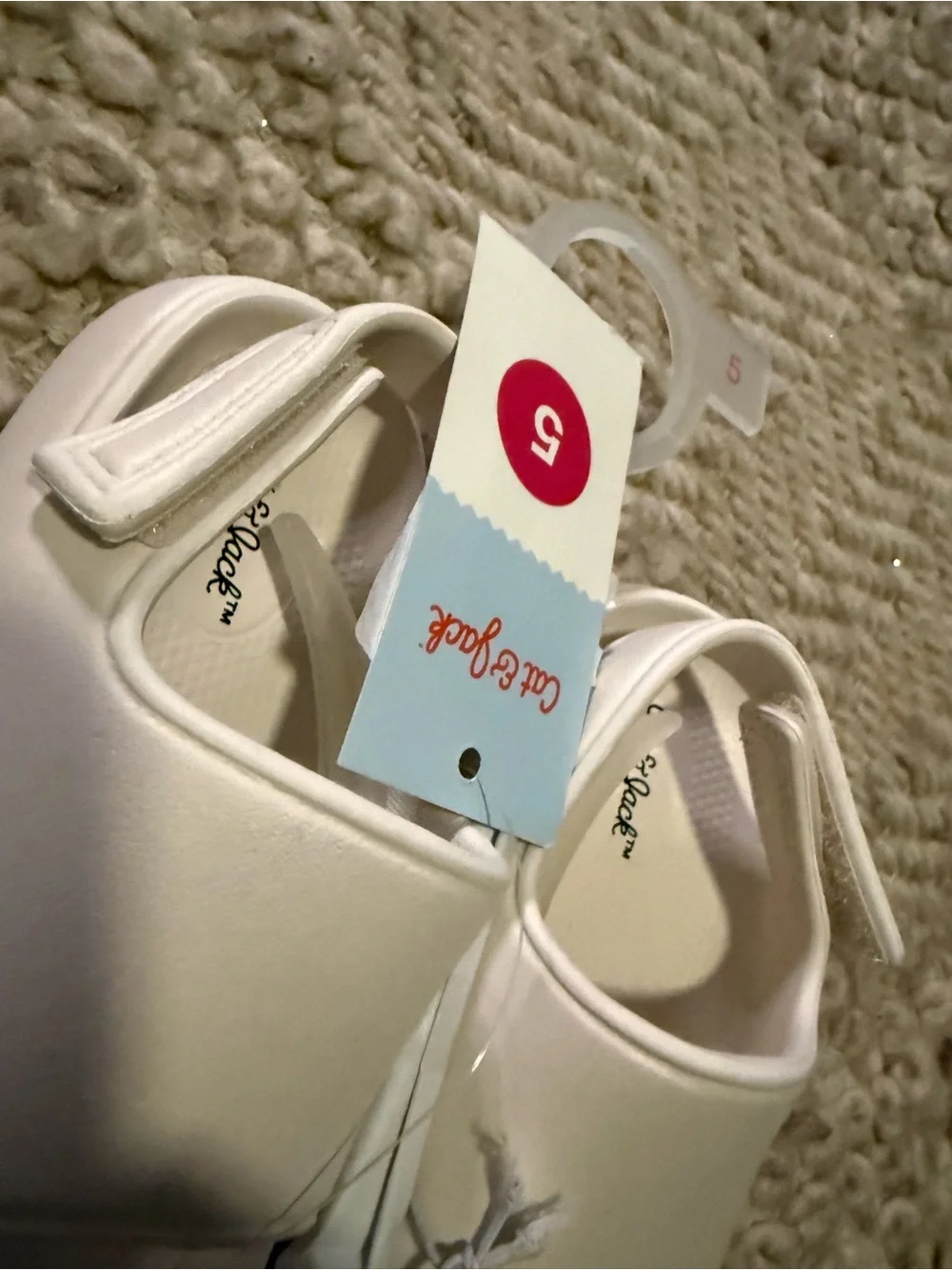 Cat & Jack White Sandals with Hook-and-Loop Strap 5t 5c gender, neutral nwt